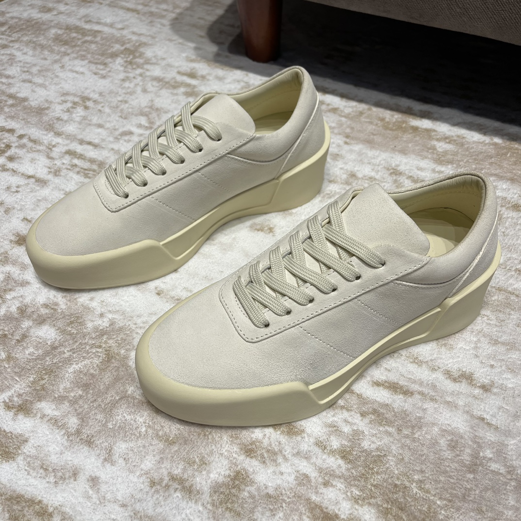 FEAR OF GOD 스니커즈