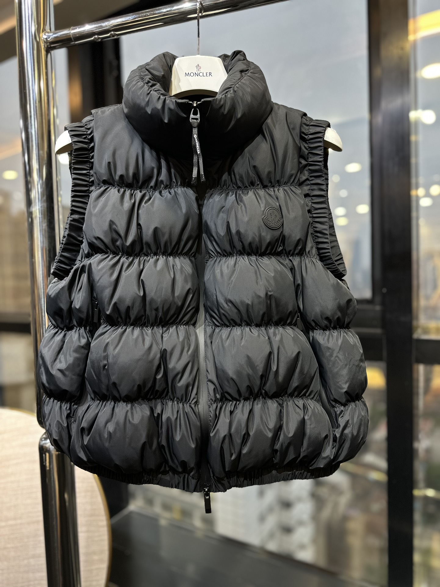 몽클레어 Moncler  Apriate 아르케스 패딩조끼