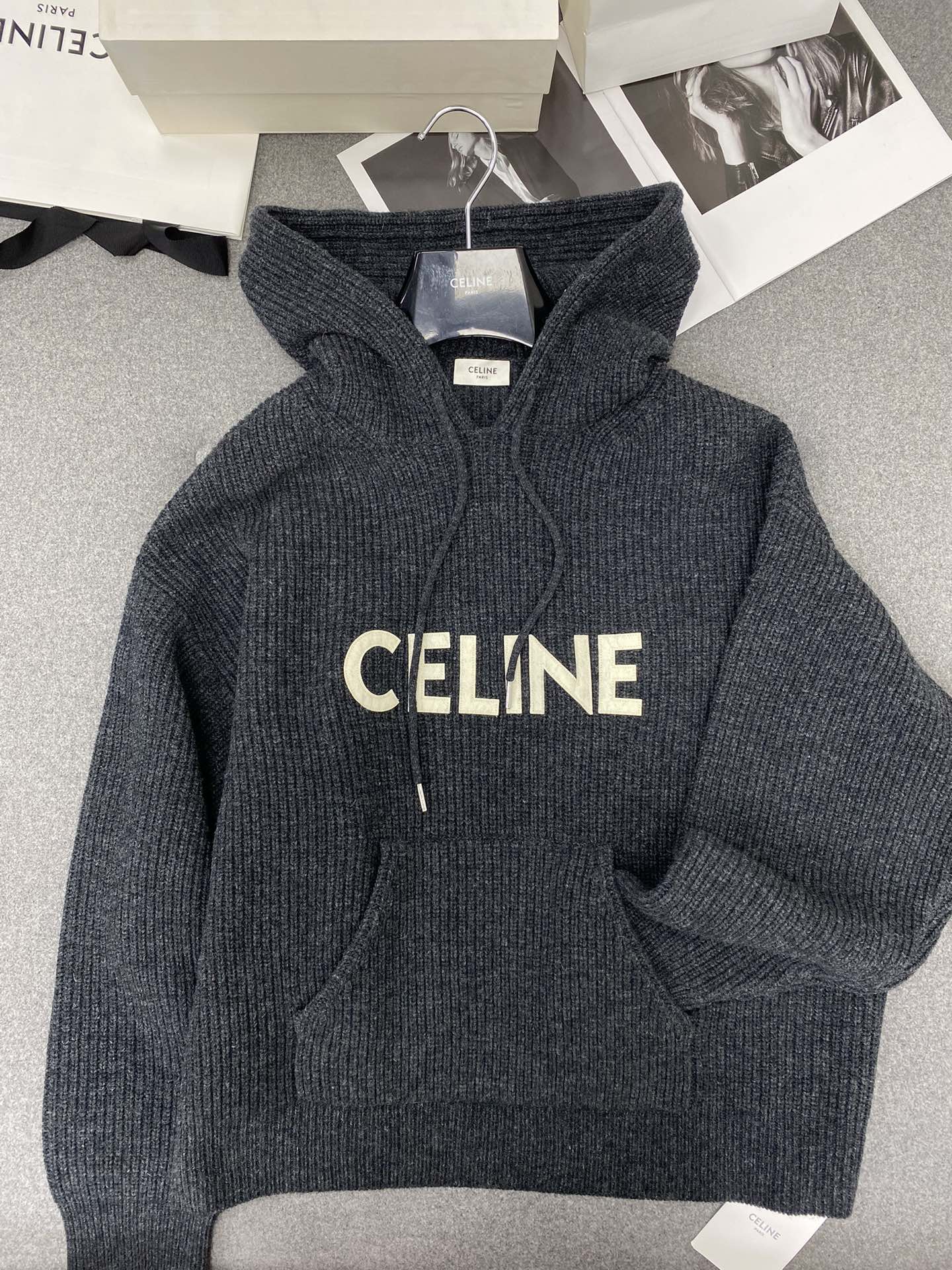 셀린느 CELINE  후드맨투맨