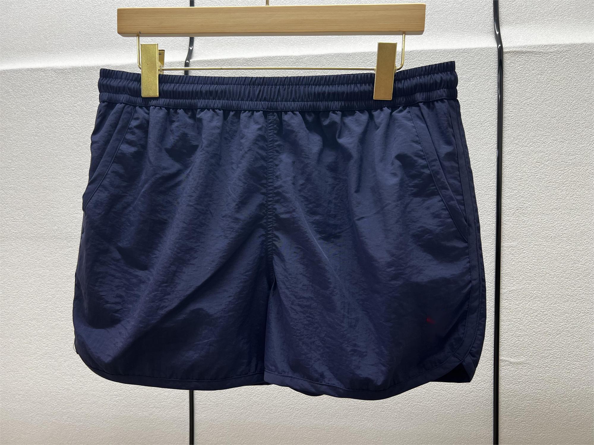 아미 파리 AMI Paris 반바지