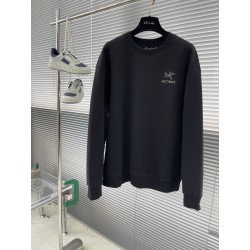 아크테릭스 ARC'TERYX 라운드 맨투맨