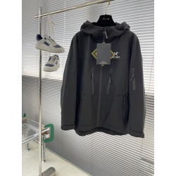 아크테릭스 ARC'TERYX 재킷