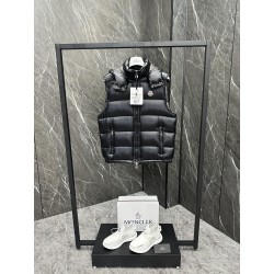몽클레어 Moncler Bormes  보르메스 조끼 패딩