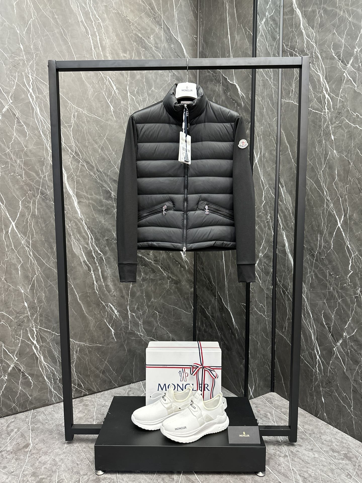 몽클레어 Moncler  패딩재킷