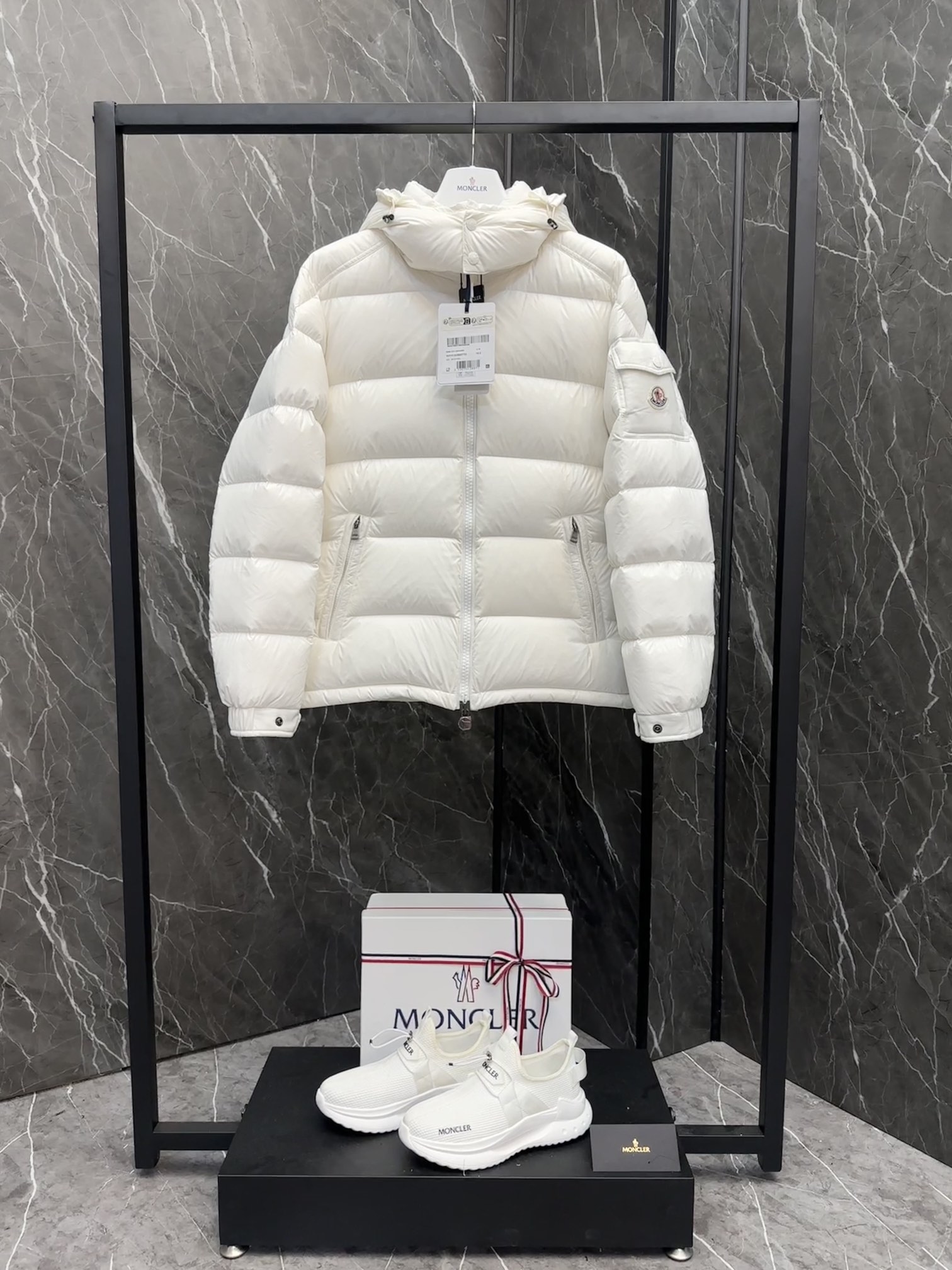 몽클레어 Moncler Maya 마야 패딩