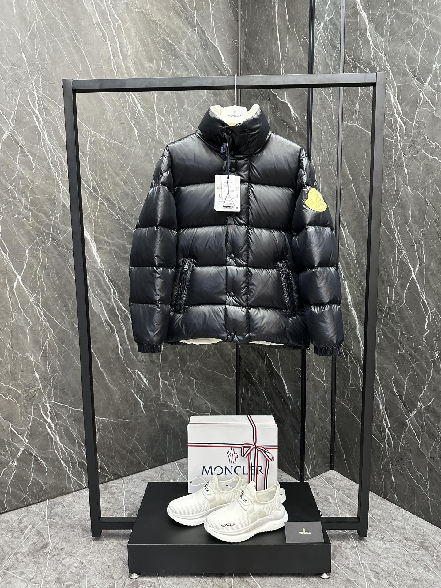 몽클레어 Moncler Dervox 데복스 패딩