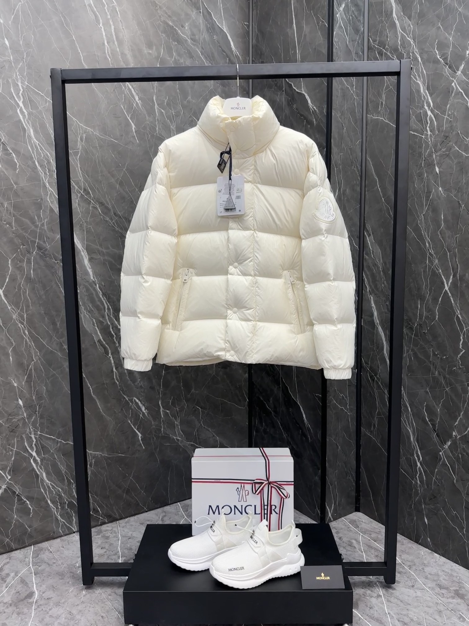몽클레어 Moncler Dervox 데복스 패딩