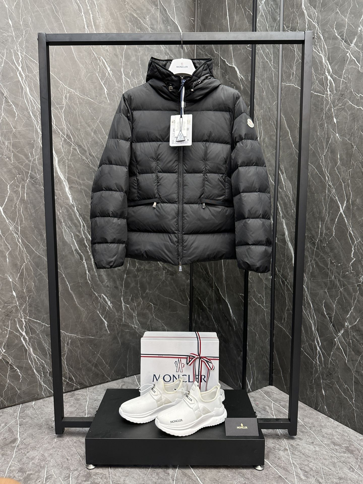 몽클레어 Moncler Avoce 아보체 패딩