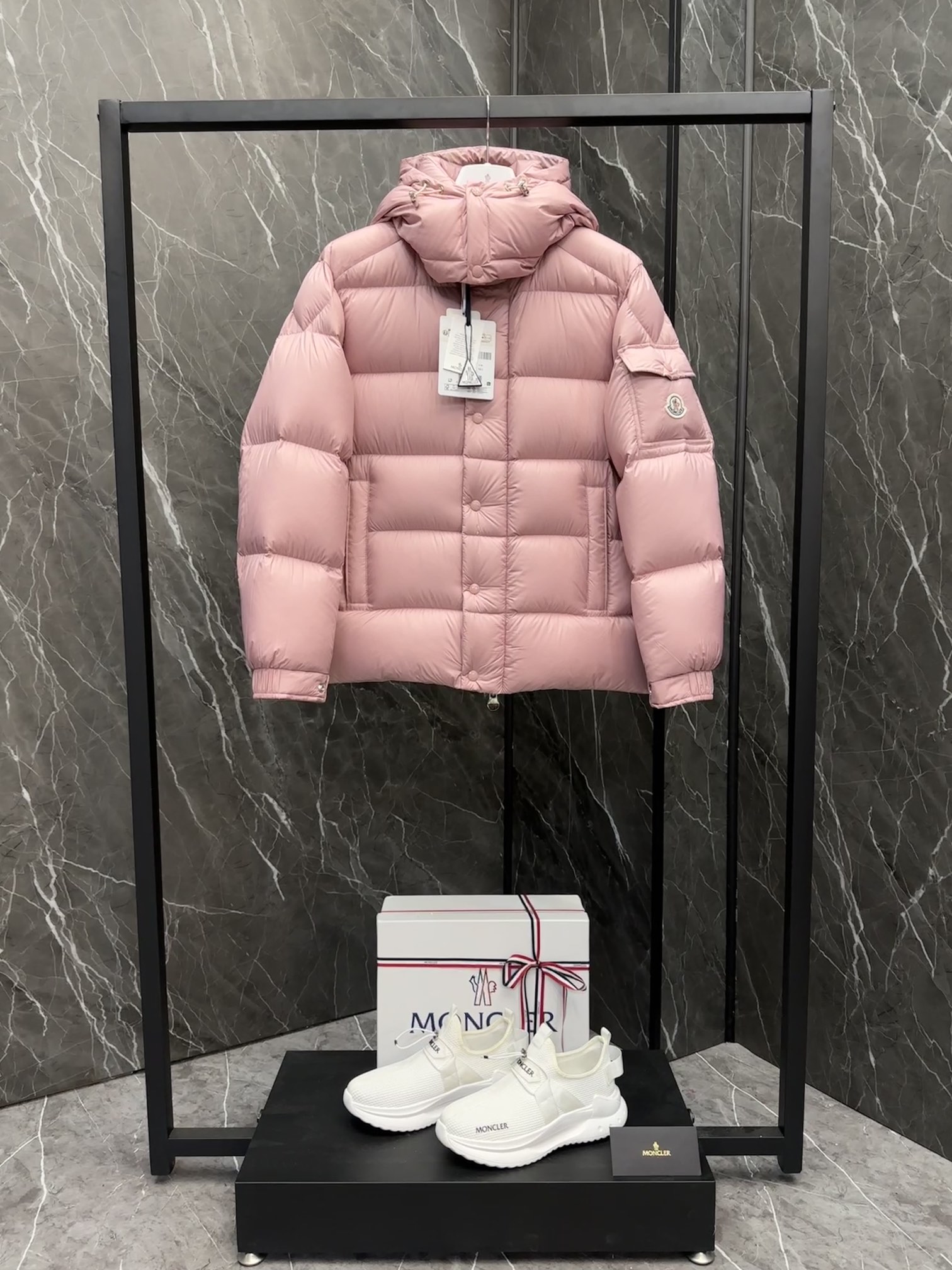 몽클레어 Moncler Maya 70 마야 패딩