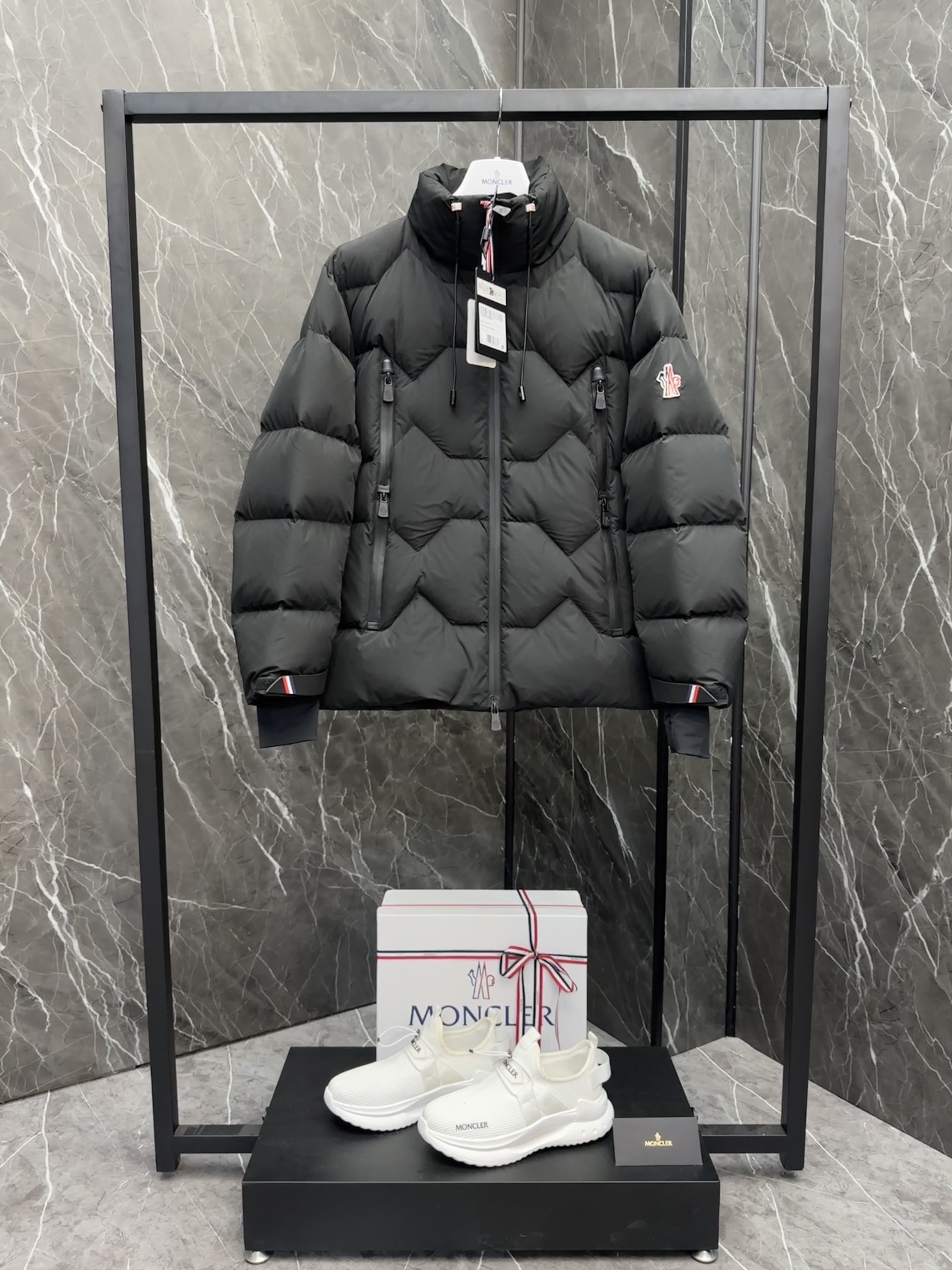 몽클레어 Moncler Grenoble 그르노블 패딩재킷