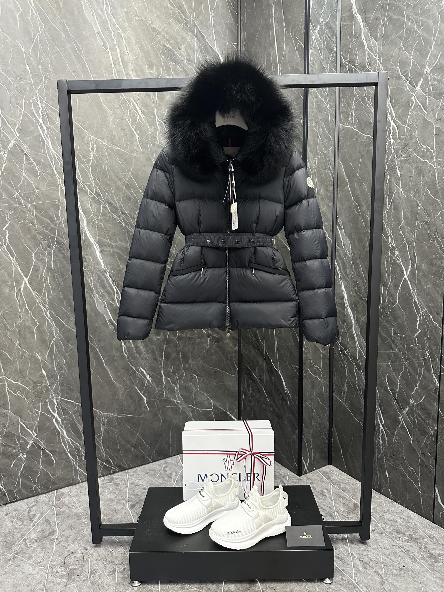 몽클레어 Moncler Boed 보에드 패딩