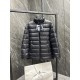 프라다 Prada Re-Nylon 양면 패딩