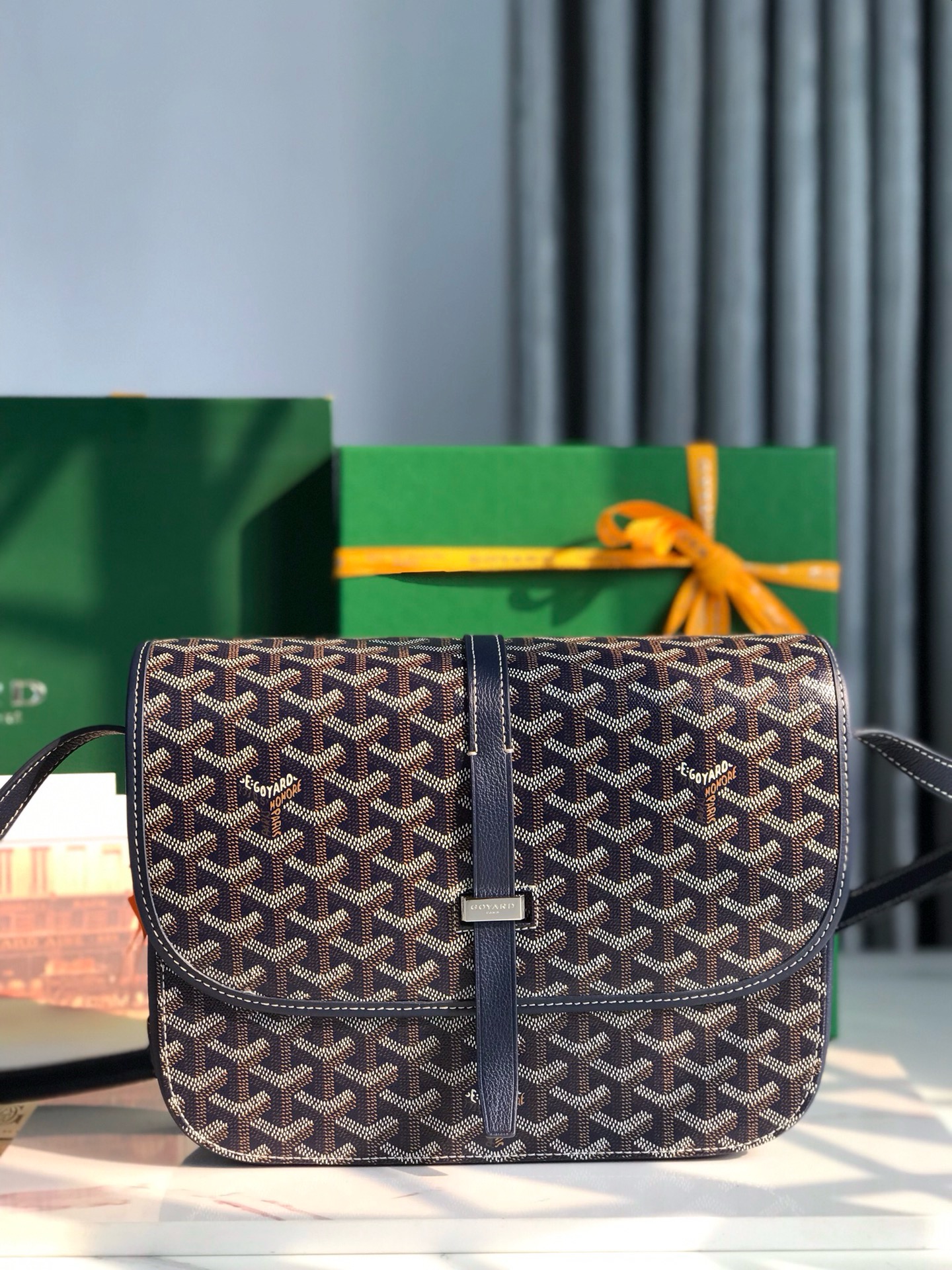 고야드 Goyard Belvedere 크로스 백 28CM