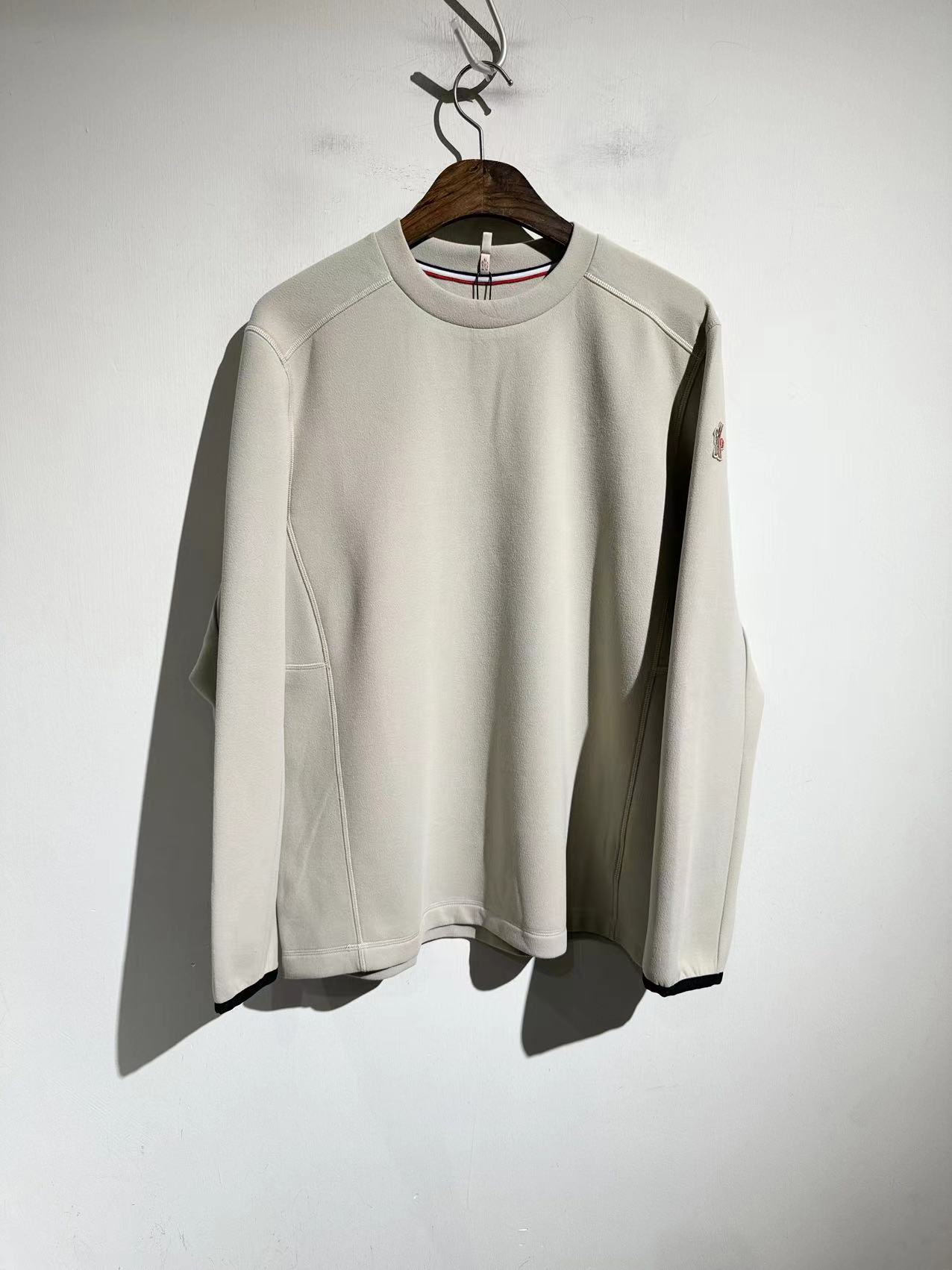 몽클레어 Moncler 맨투맨