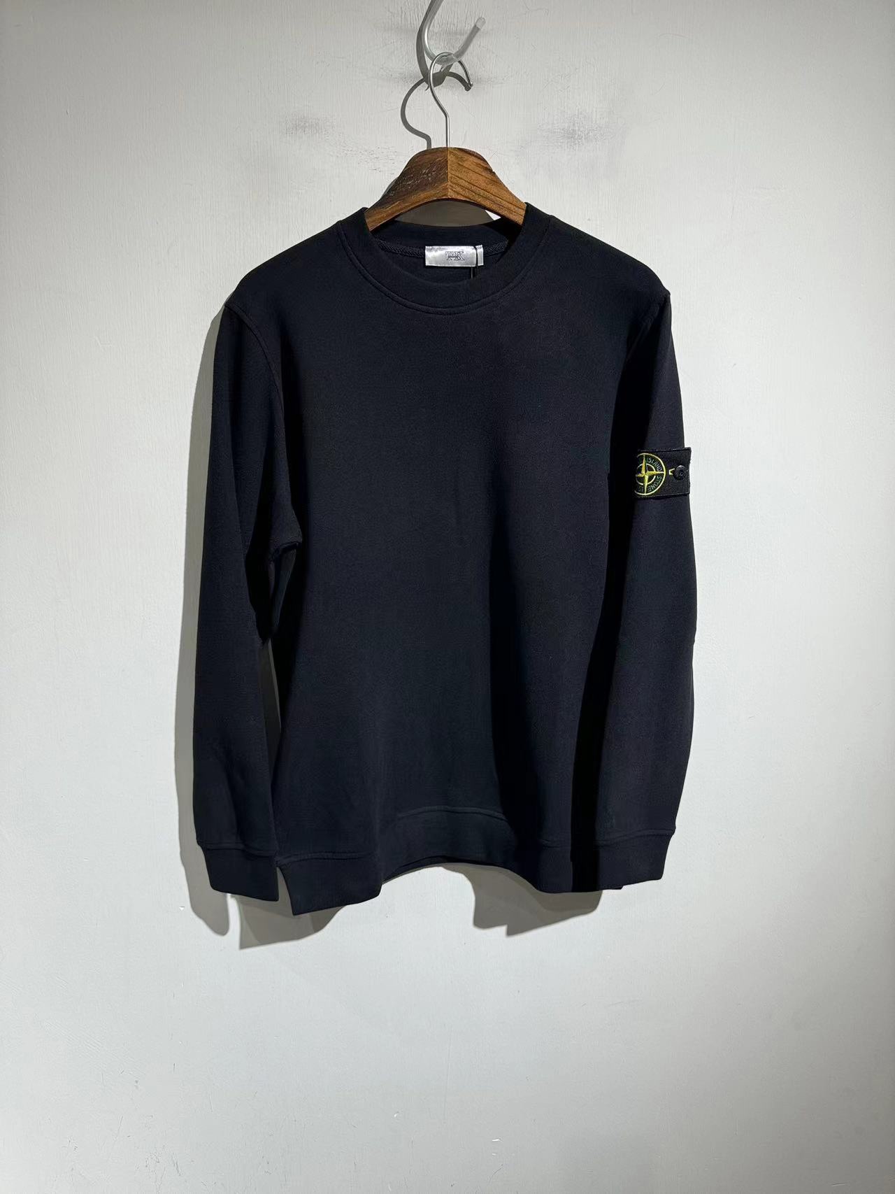 스톤아일랜드 STONE ISLAND 라운드 맨투맨