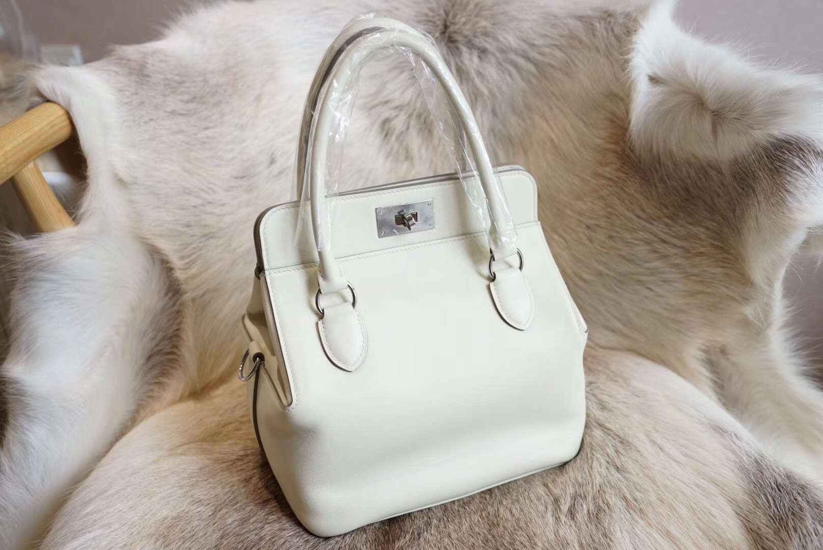 에르메스 Hermes Toolbox swift