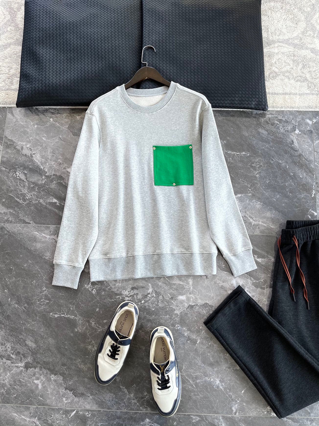 보테가베네타 Bottega Veneta 맨투맨