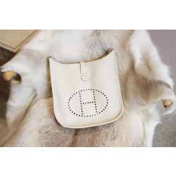 에르메스 Hermes Evelyne 29 Clemence