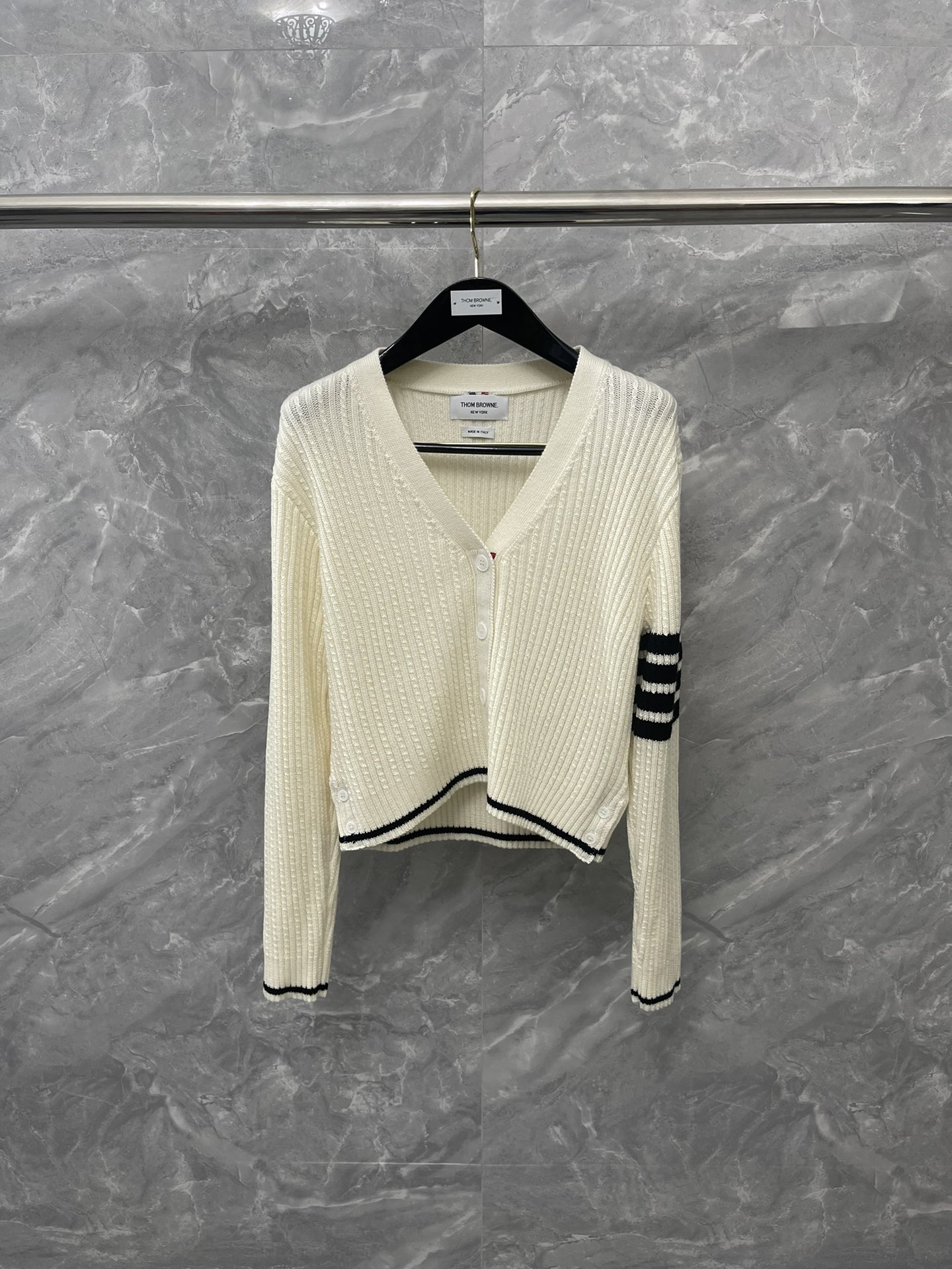 톰브라운 Thom Browne 가디건