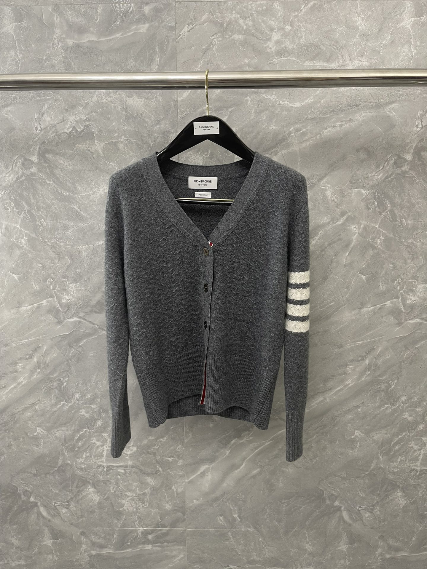 톰브라운 Thom Browne 가디건