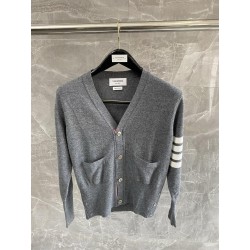톰브라운 Thom Browne 가디건