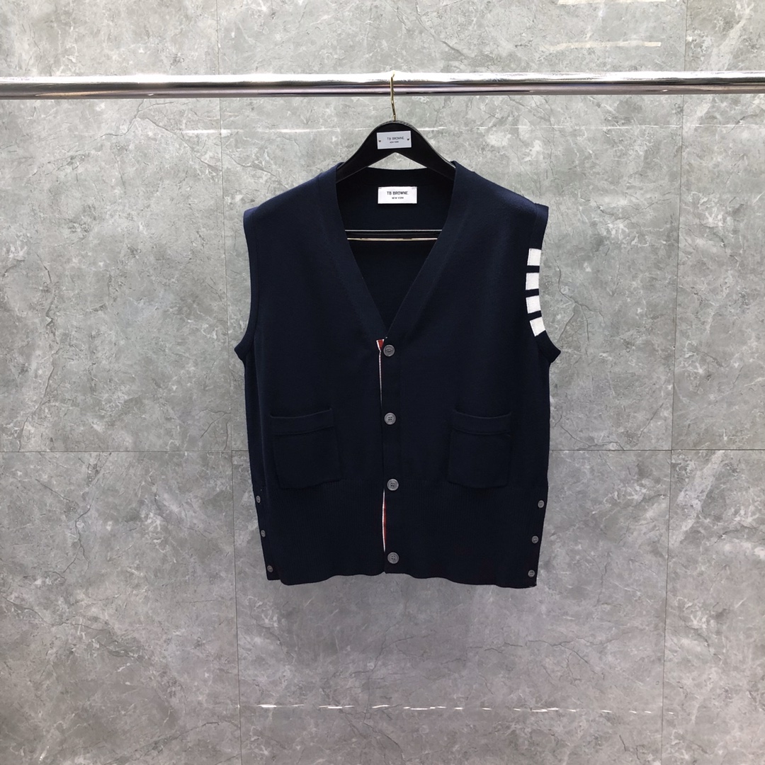 톰브라운 Thom Browne 조끼 가디건