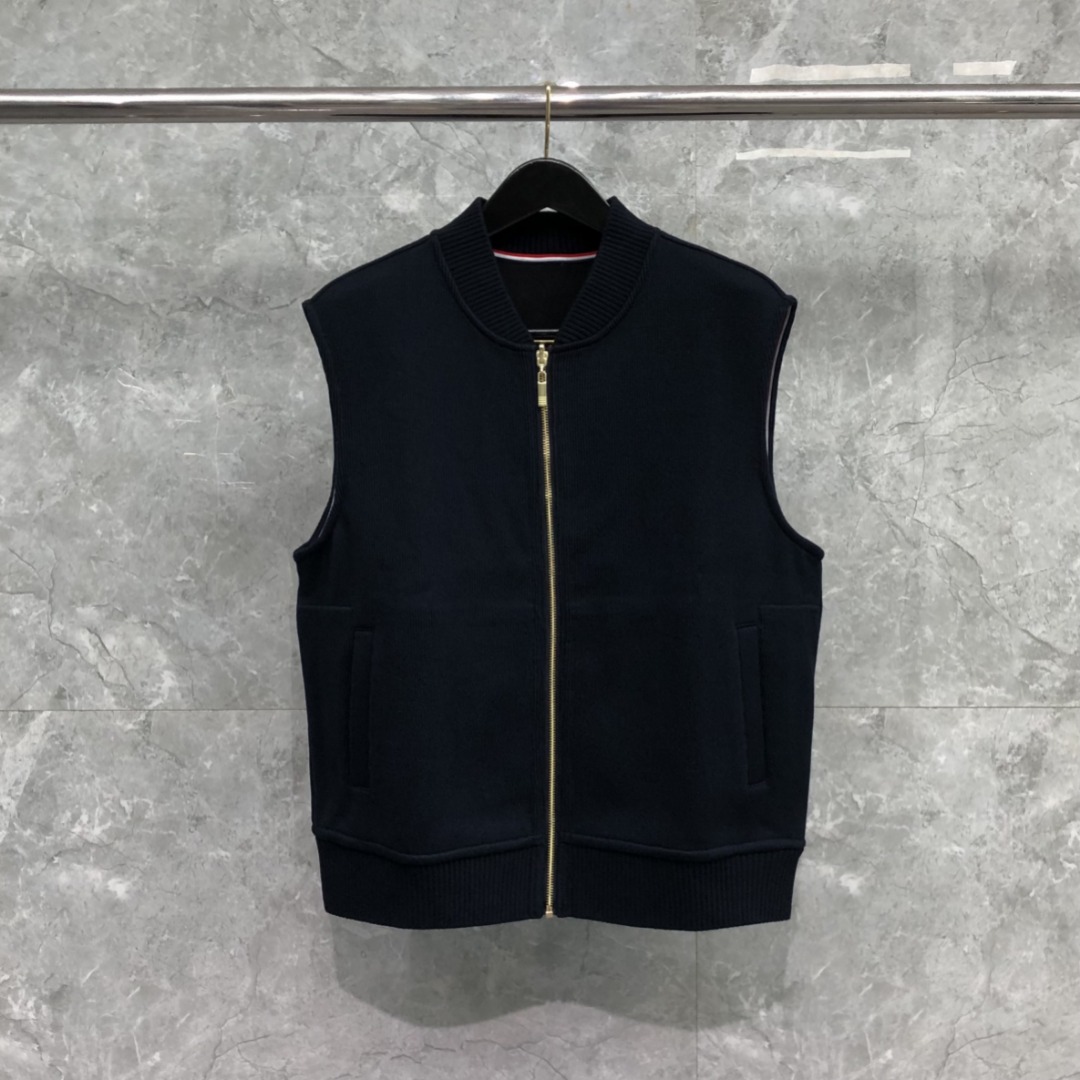 톰브라운 Thom Browne 양면조끼재킷