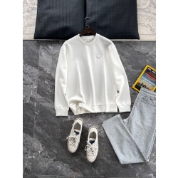 프라다 Prada 라운드 맨투맨