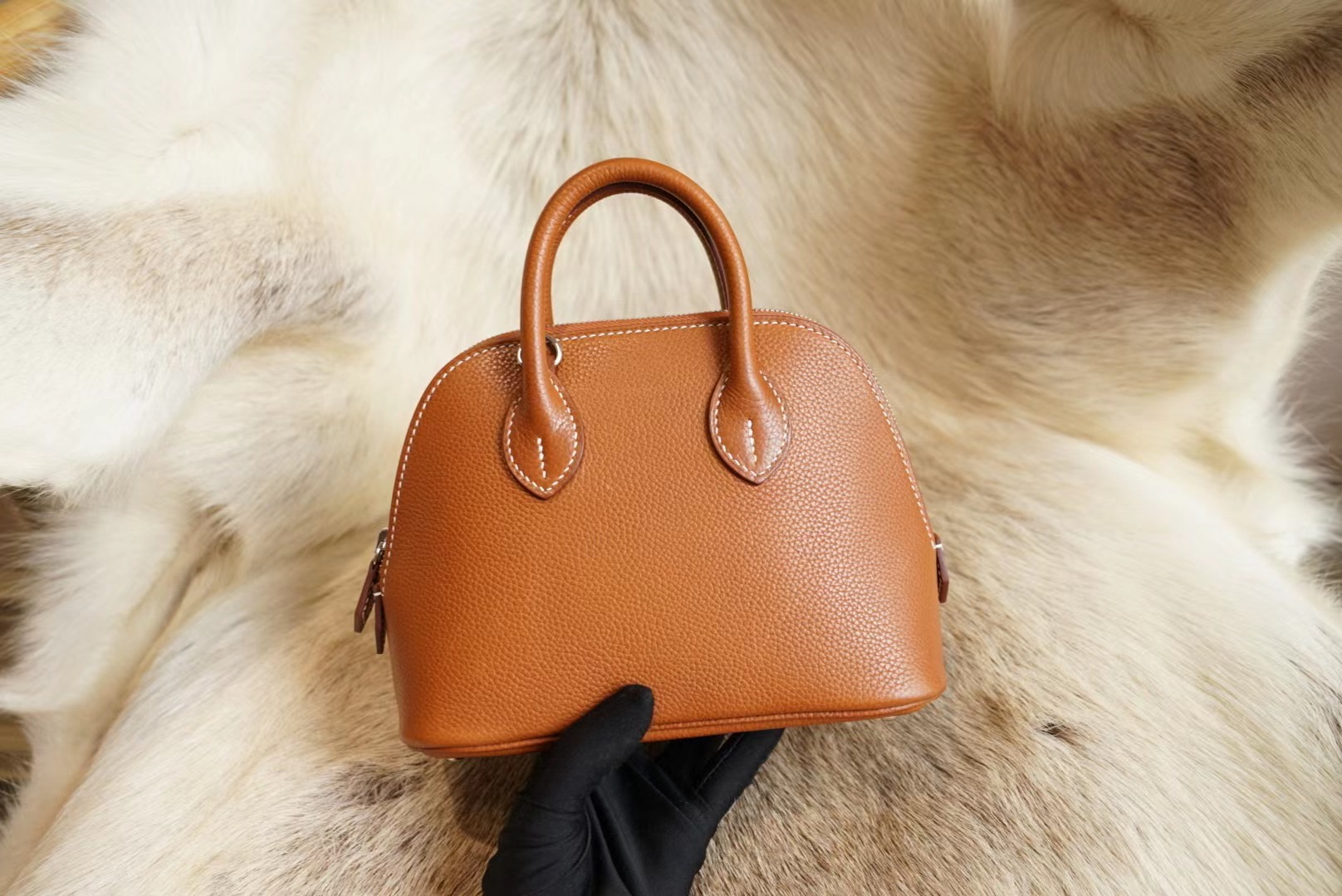 에르메스 Hermes Mini Bolide Barenia