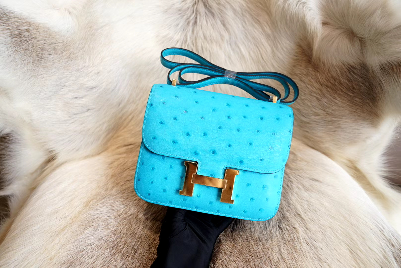 에르메스 Hermes Constance 19