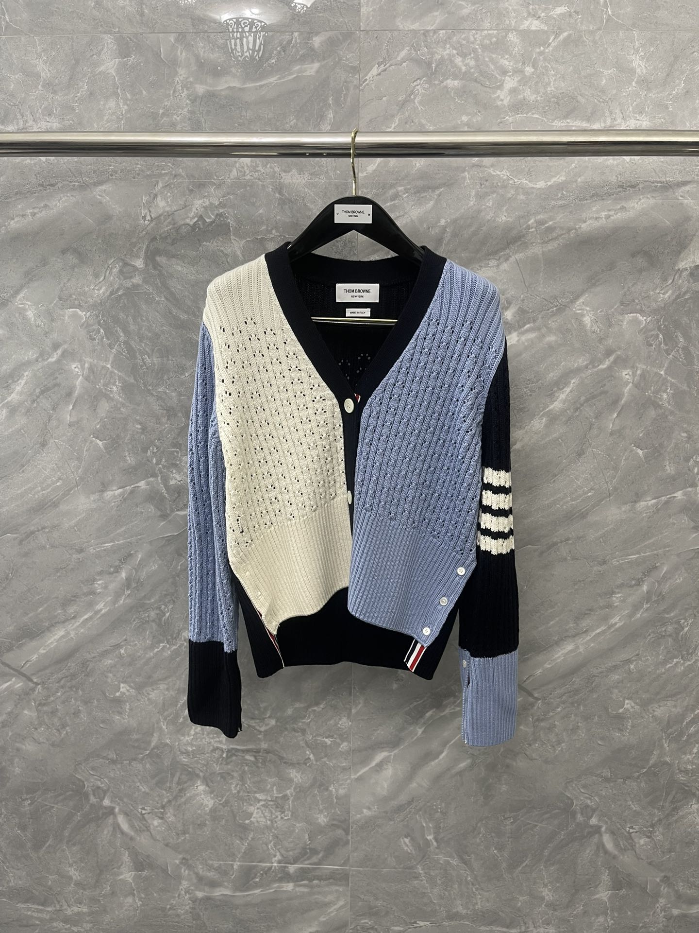 톰브라운 Thom Browne 가디건