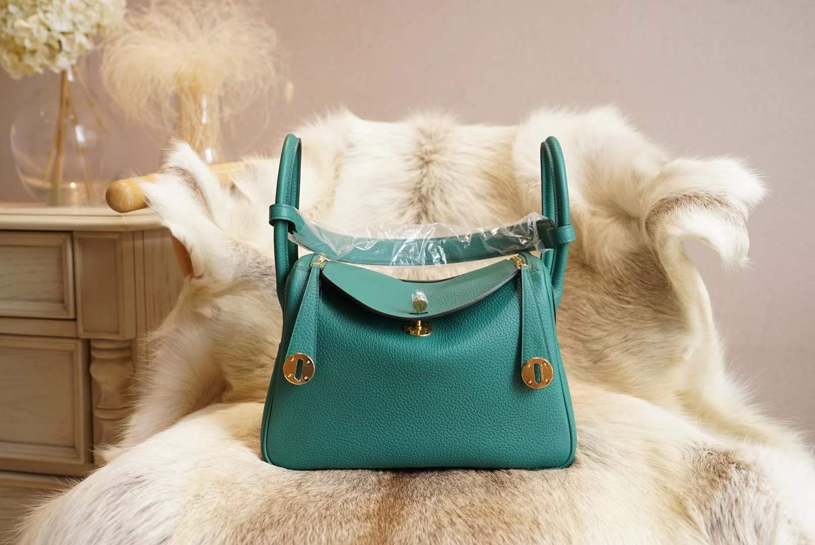 에르메스 Hermes Lindy 26 clemence