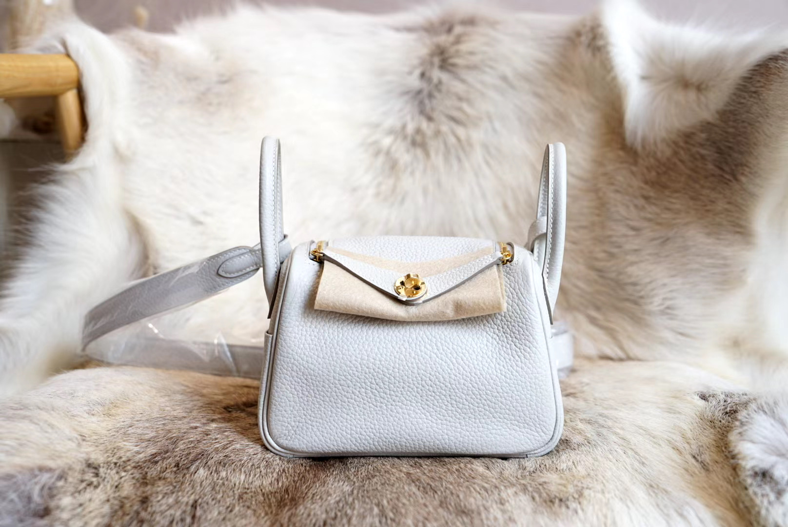 에르메스 Hermes Mini Lindy clemence