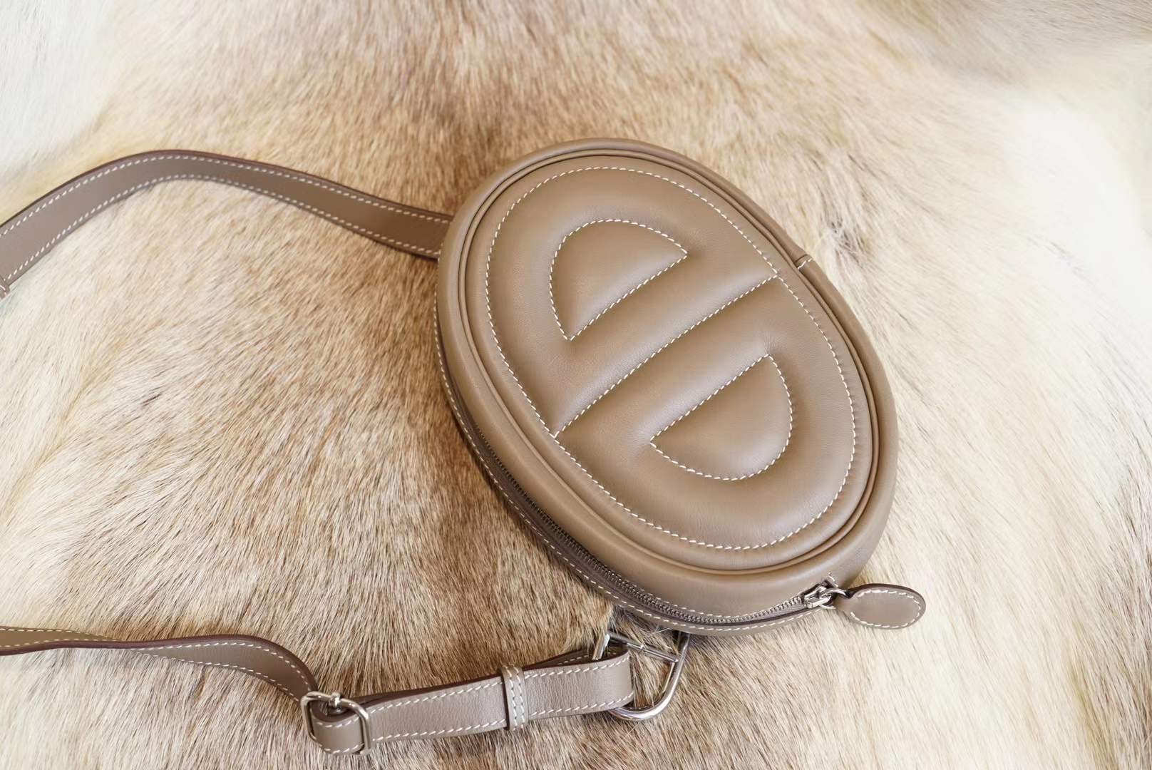 에르메스 Hermes In the Loop