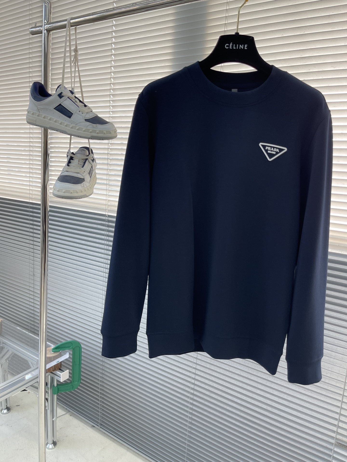 프라다 Prada 라운드 맨투맨