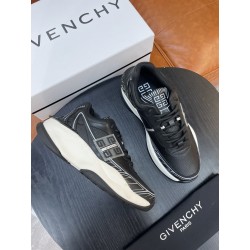 지방시 Givenchy 스니커즈