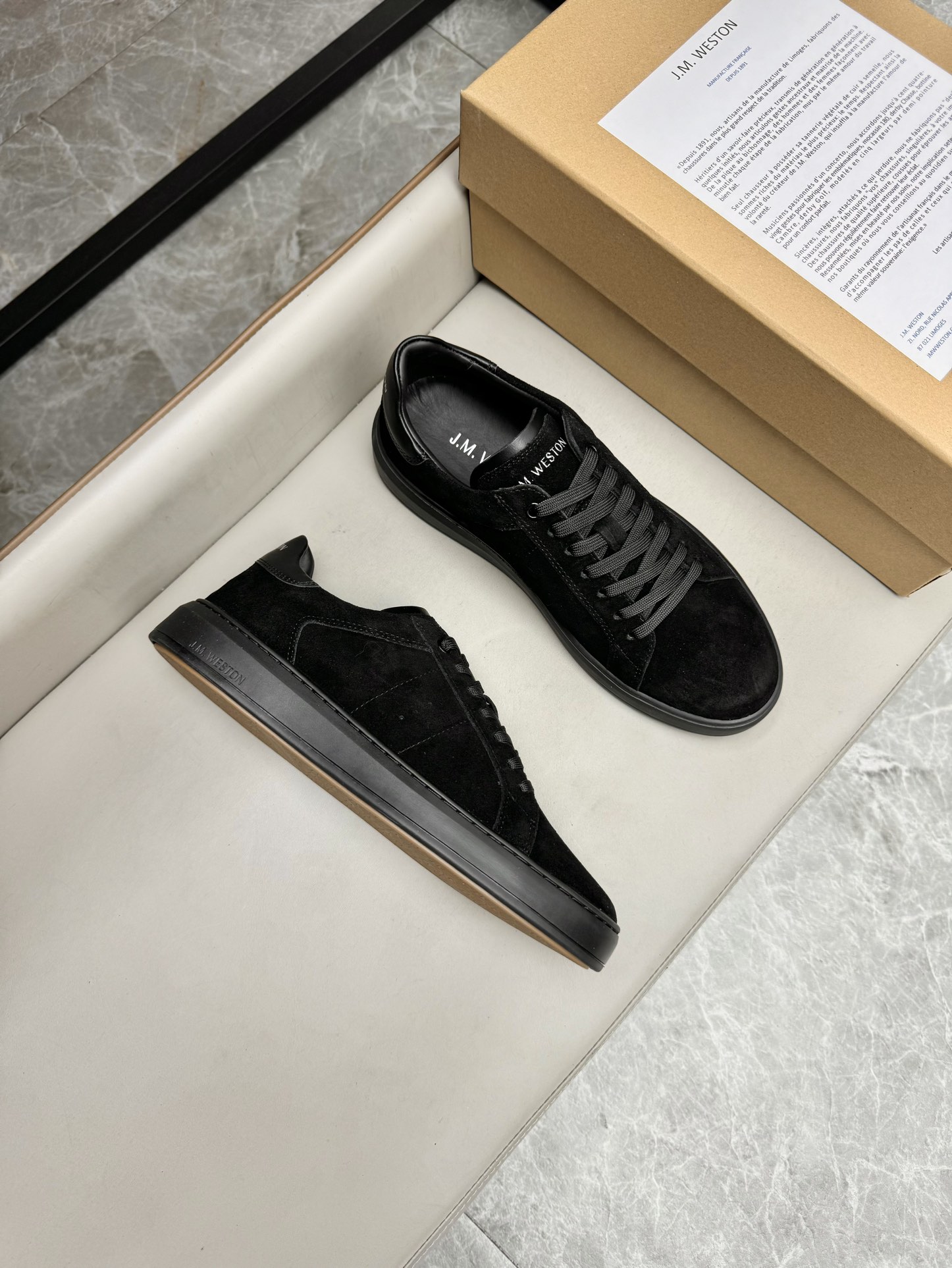 J.M.WESTON 스니커즈