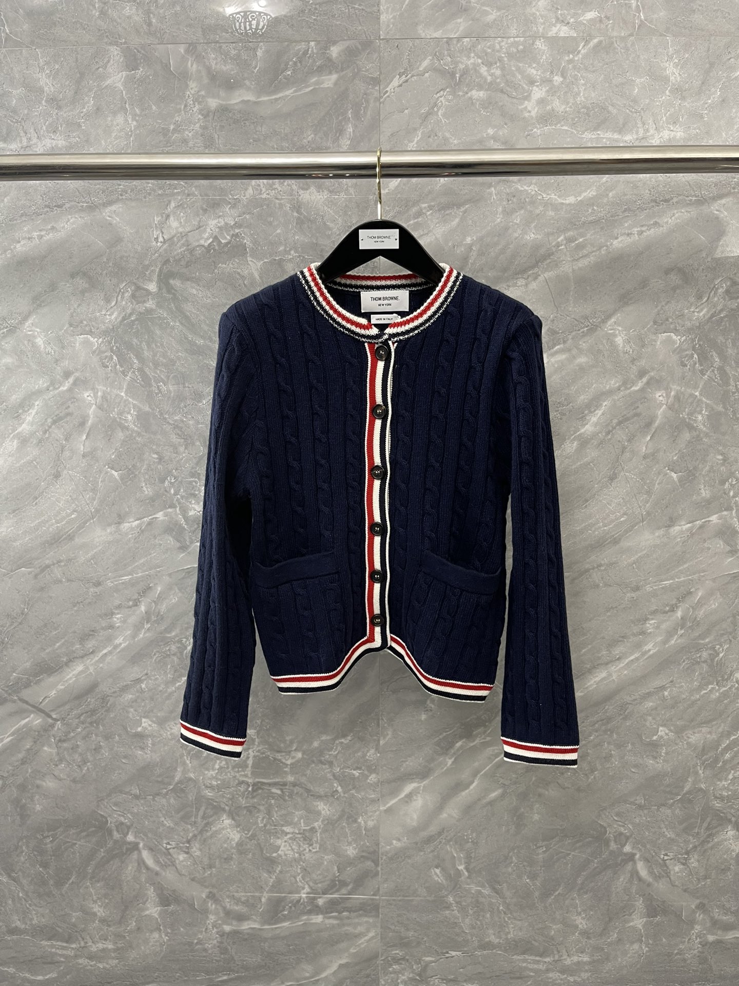 톰브라운 Thom Browne  가디건 재킷