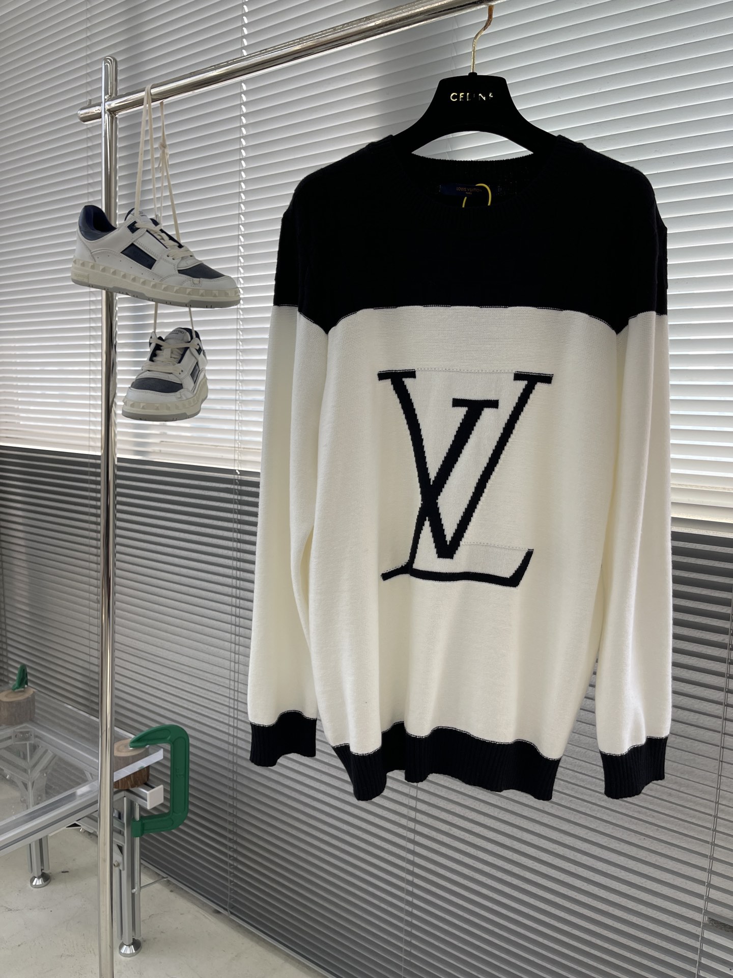 루이비통 Louis Vuitton 스웨터