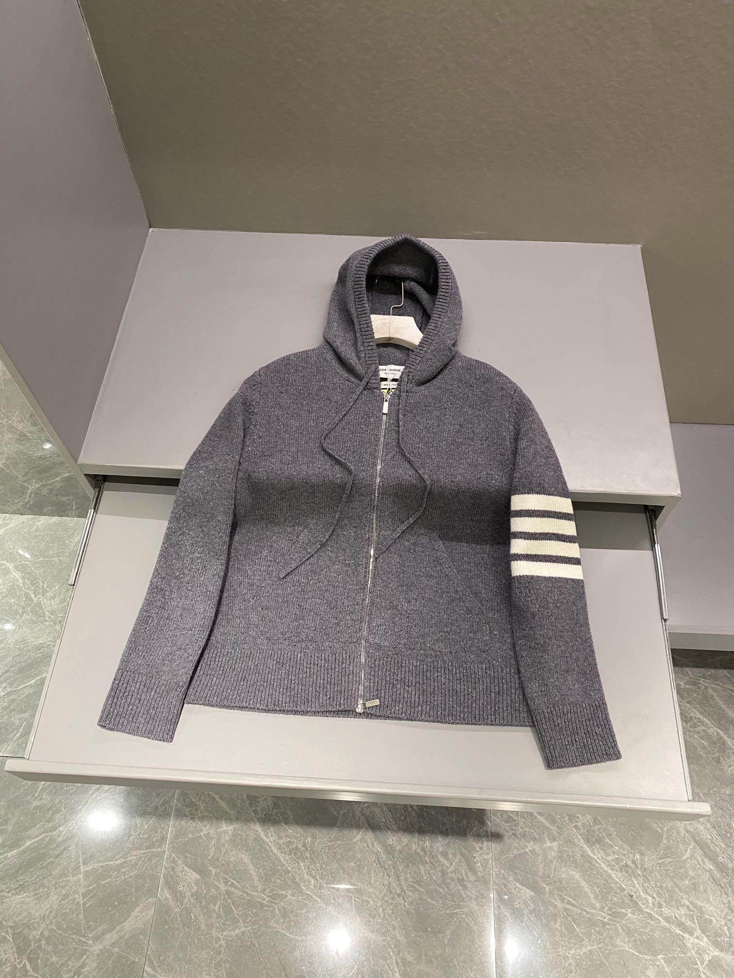 톰브라운 Thom Browne 재킷