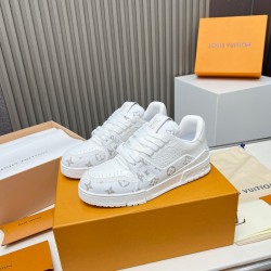 루이비통 Louis Vuitton 스니커즈