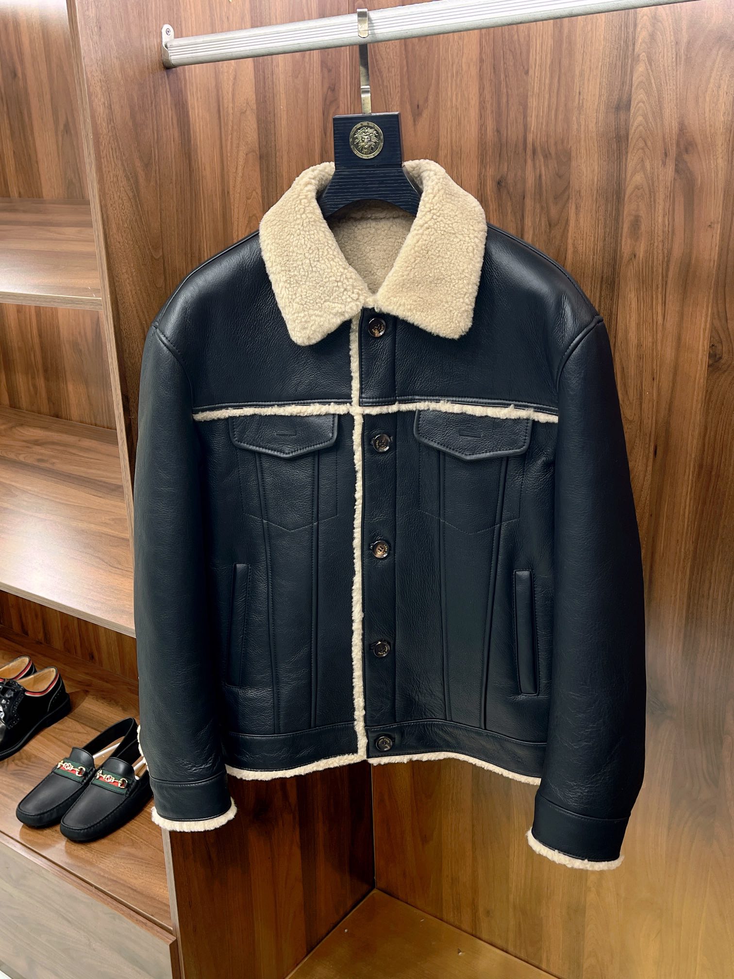 로로피아나 Loro Piana 레더자켓