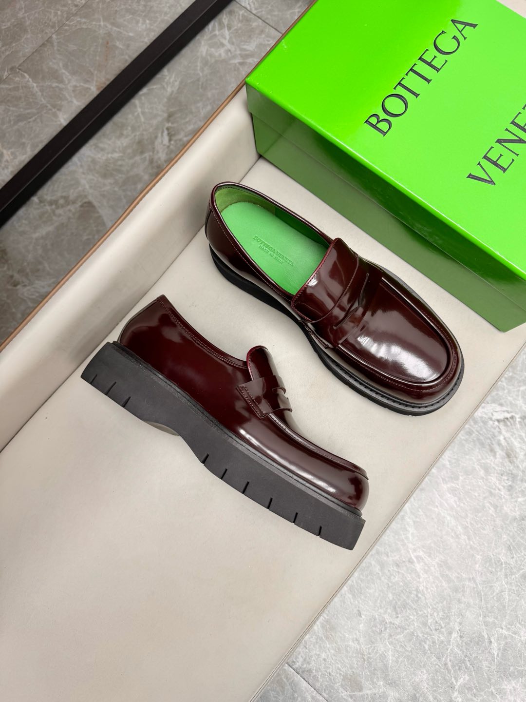 보테가 베네타 Bottega Veneta 구두