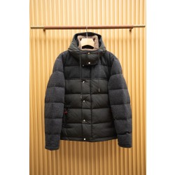키톤 Kiton 패딩