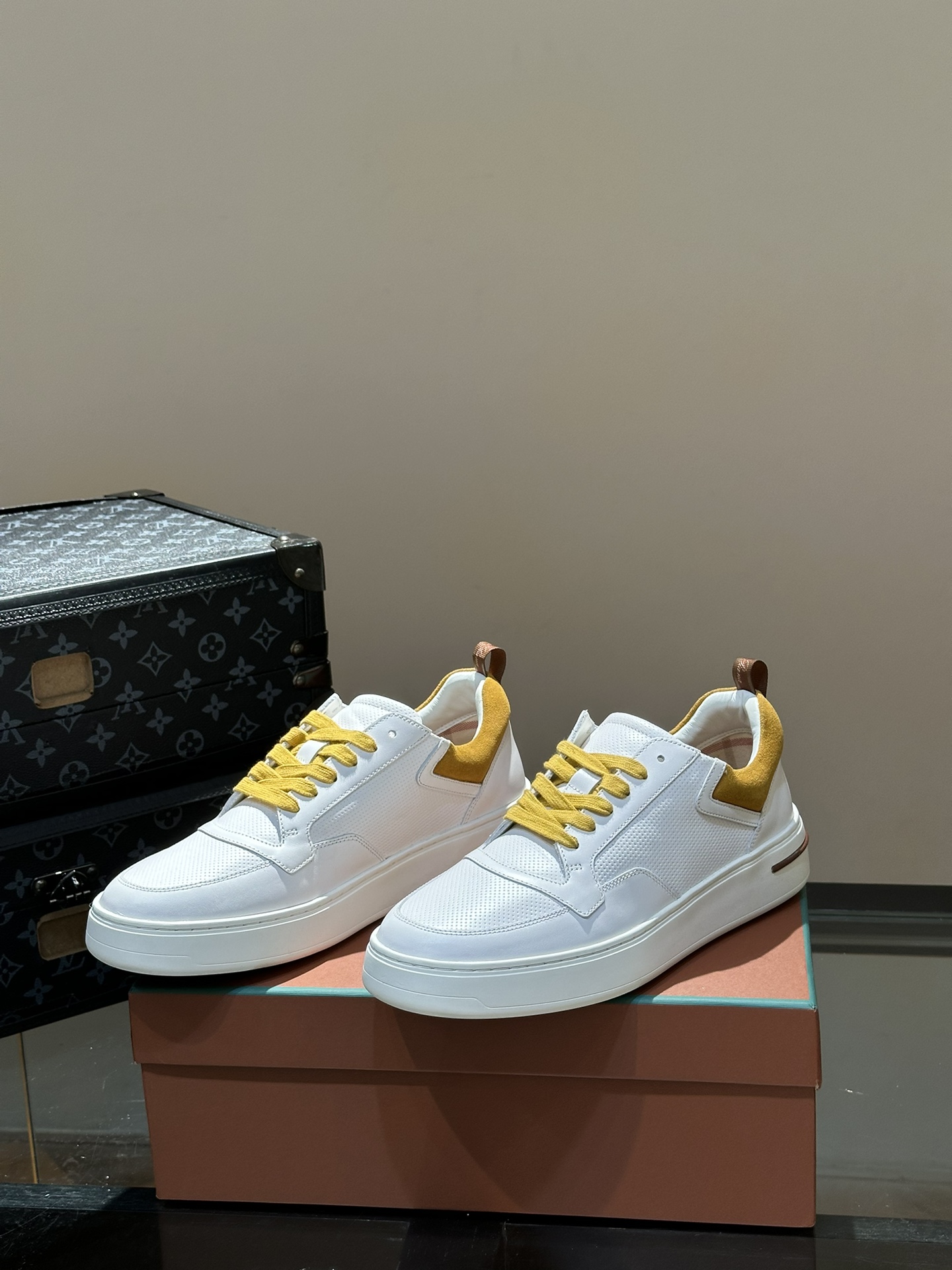 로로피아나 Loro Piana 스니커즈