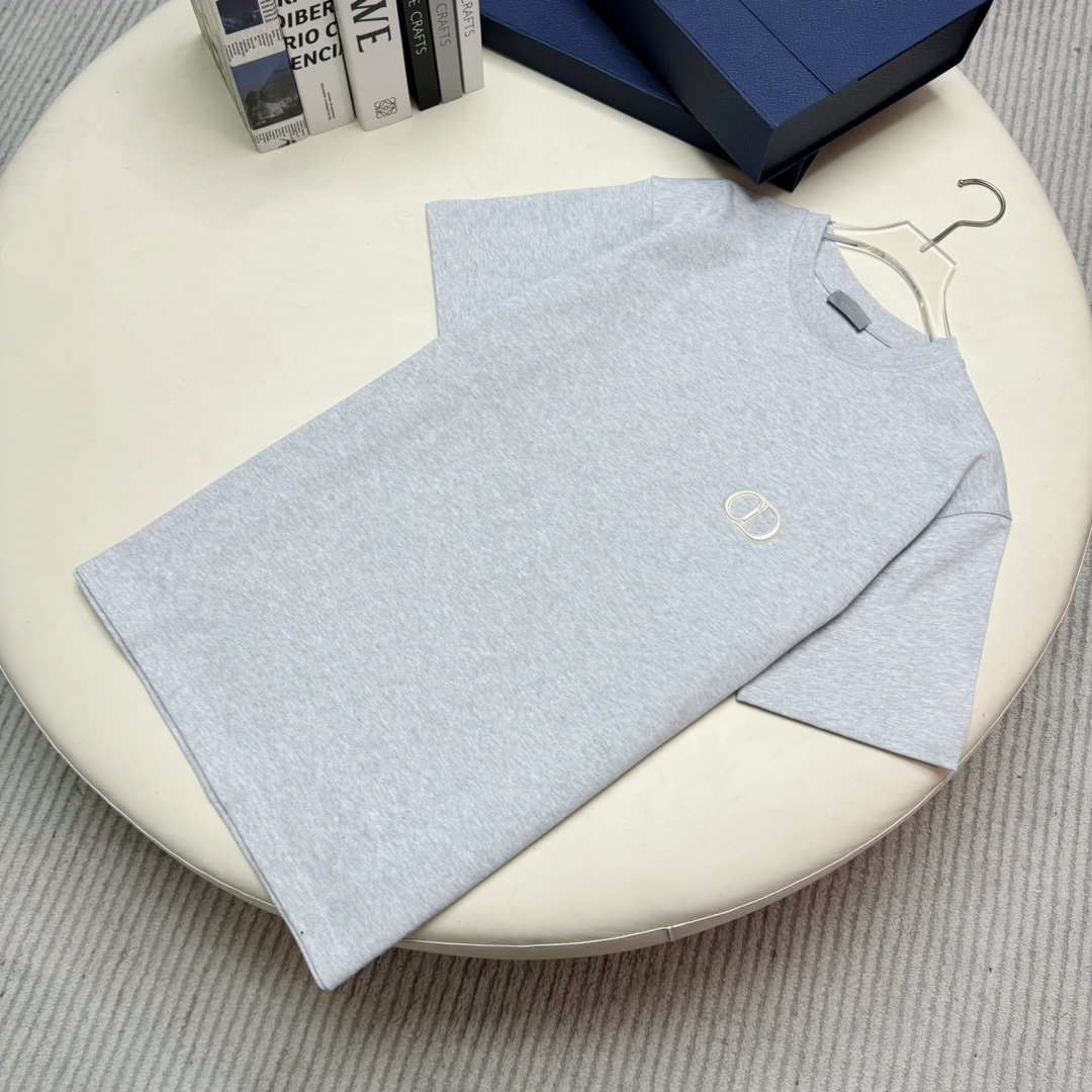 디올 Dior 반팔 티셔츠