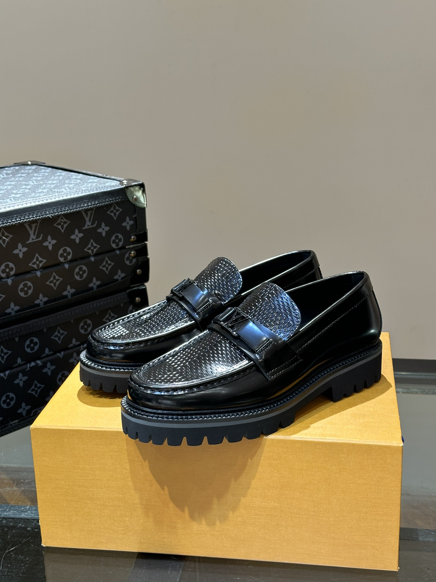 루이비통 Louis Vuitton 로퍼