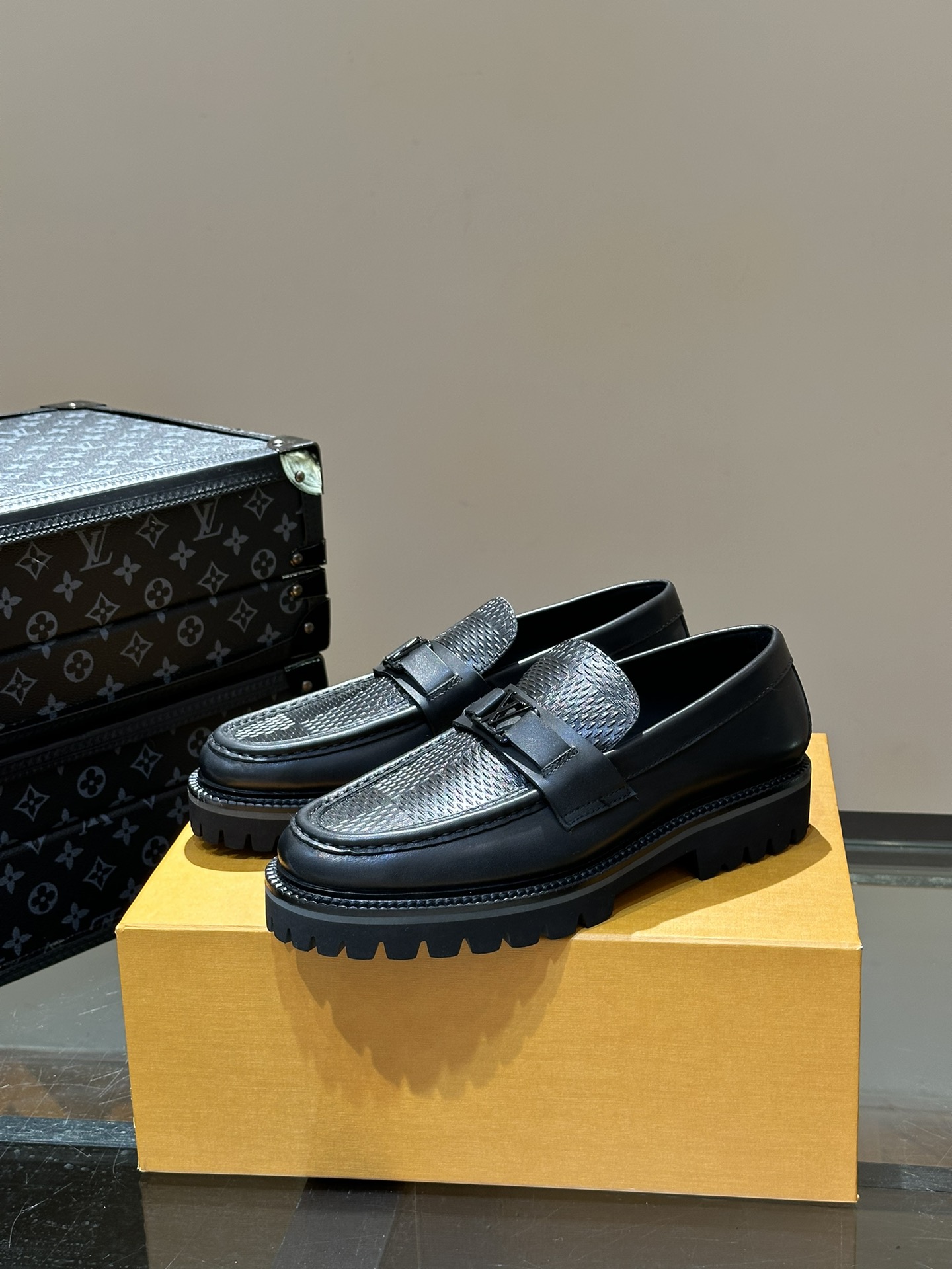 루이비통 Louis Vuitton 로퍼