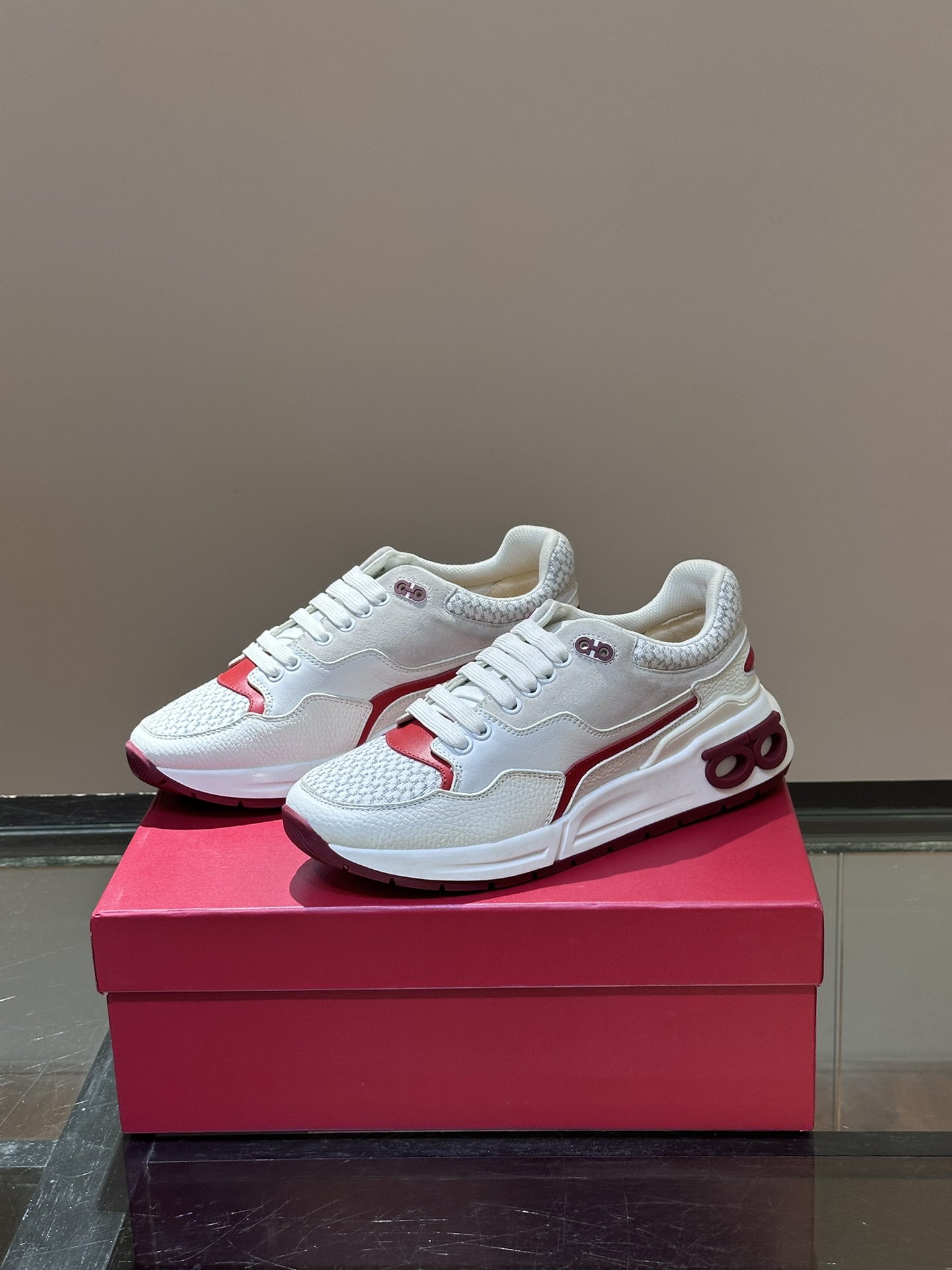 살바토레 페라가모 Salvatore Ferragamo 스니커즈