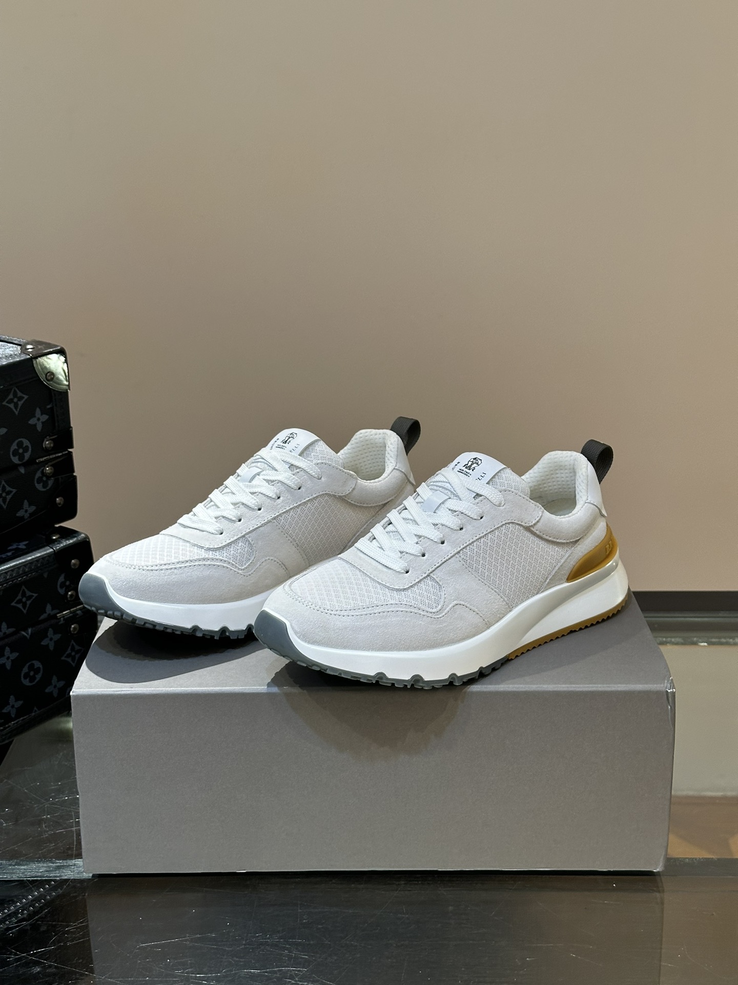 Brunello Cucinelli 스니커즈